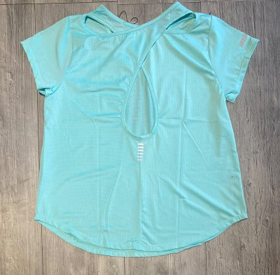 Remera deportiva de dama