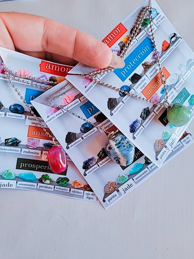 CADENAS CON PIEDRAS ENERGÉTICAS X 3