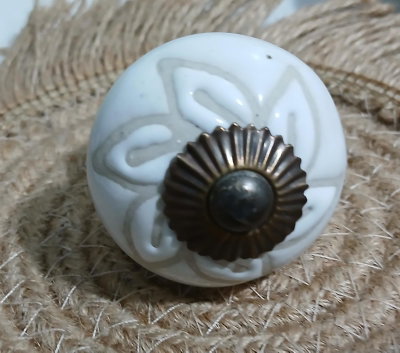 Tiradores decorativos grandes de ceramica pintada en varios colores