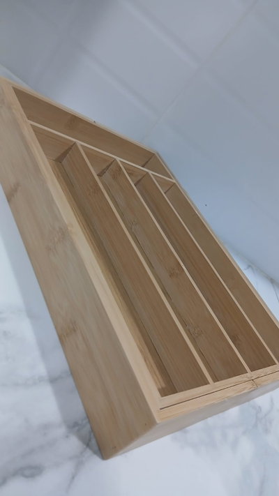 Porta cubierto extensible de bambú