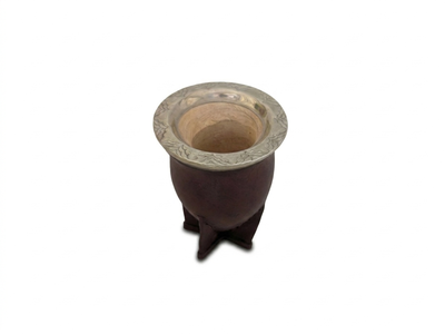 Mate camionero de calabaza con virola cincelada
