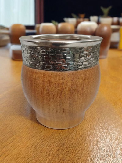 Mate imperial de madera y acero