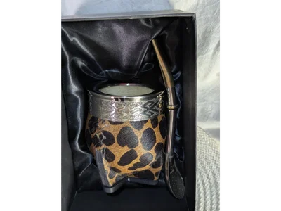 Mate imperial cuero animal print marrón