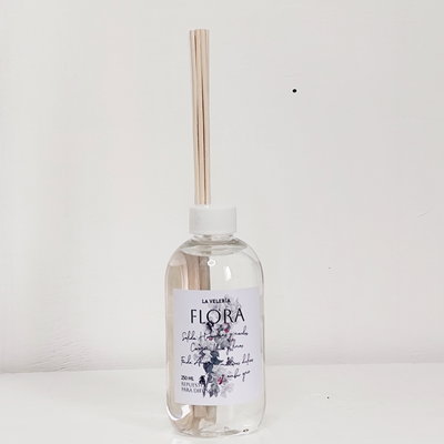 Flora- Repuesto difusor con 6 varillas de rattán - 250ml