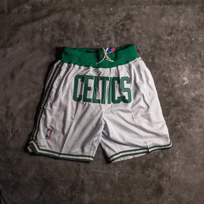 Short Boston Celtics Blanco Retro