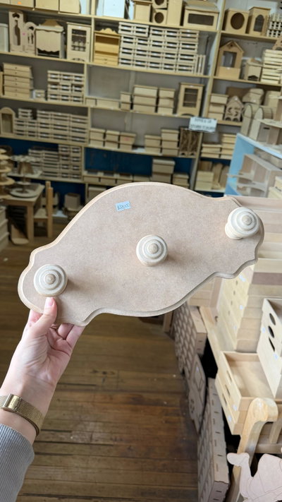 Perchero de fibrofácil (38x20)