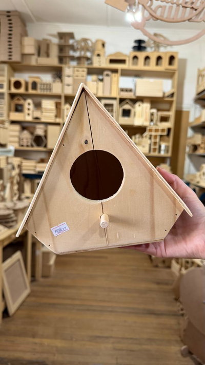 Casita para Pajaritos con Techo de Chapa