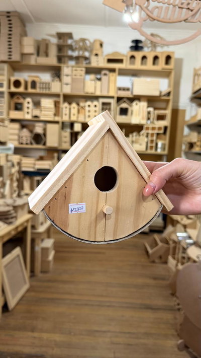 Casita para Pajaritos con Base de Chapa