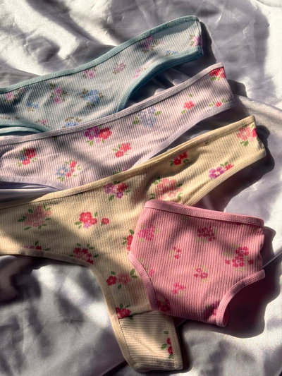 Less Florcitas de Morley - Pack x 3