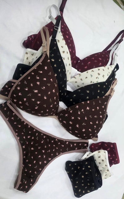 Conjunto Carola