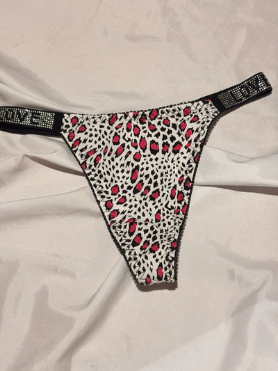 Less Rose de Lycra Print - Talle L