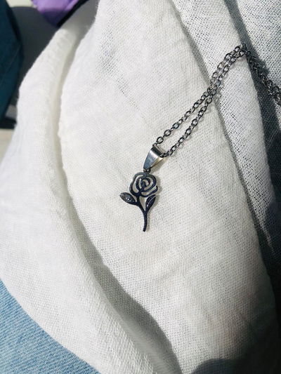 Cadenita rosa plana (AQ)