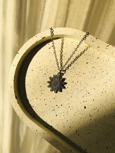 Cadenita margarita plana (AQ)