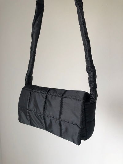 Cartera puffer Freya