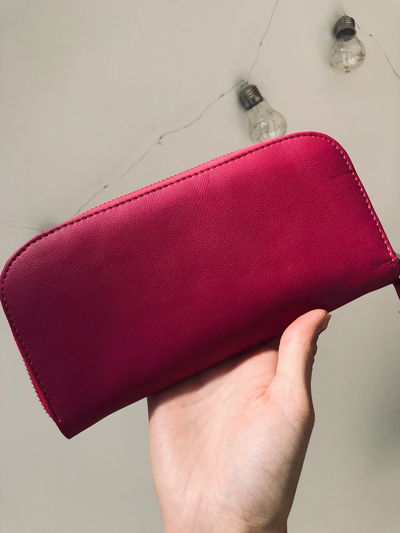Billetera fucsia 