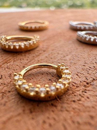 ARO - PIERCING DE ACERO  DORADO 