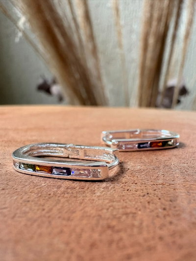 ARO ARGOLLA OVALADA FINA CON STRASS RECTANGULAR - ACERO BLANCO (COD203)