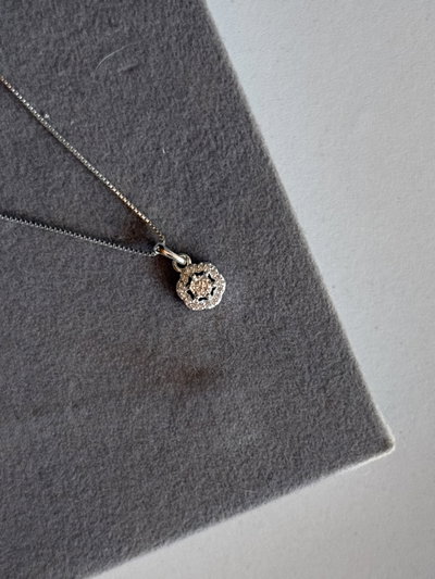 Conjunto cúbic y mivropave 