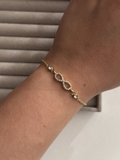Pulsera regulable infinito