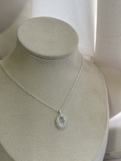 Conjunto oval micropave 
