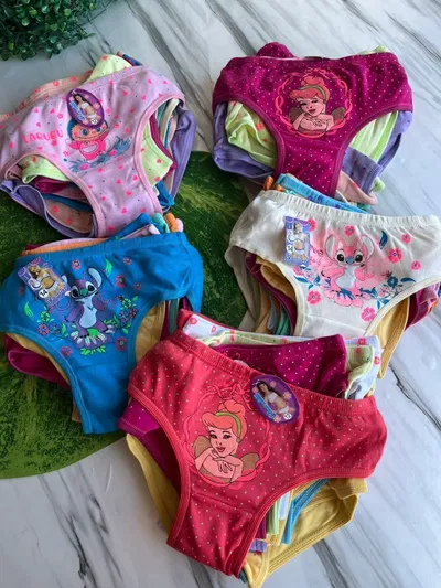 Bombachas por talle personajes surtidos