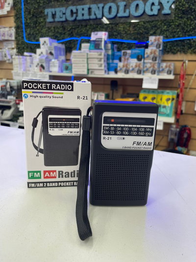 Radio FM/AM Portátil de Bolsillo a Pila con Conector para Auriculares Negra