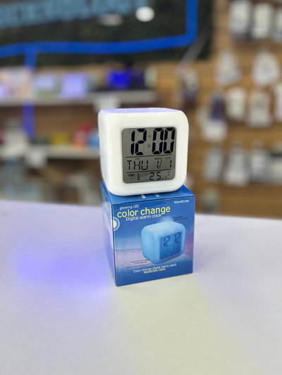 RELOJ DESPERTADOR DIGITAL 7 COLORES RGB AIT