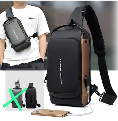 MORRAL CRUZADA DE CUERINA CON CANDADO Y USB