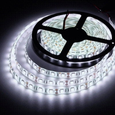 Tira Led Blanca Rollo 5 Mts. Autoadhesivas 220v SUONO