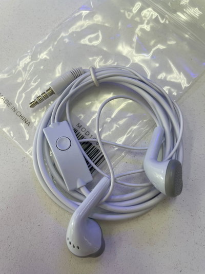 AURICULAR REPLICA SAMSUNG CON CABLE