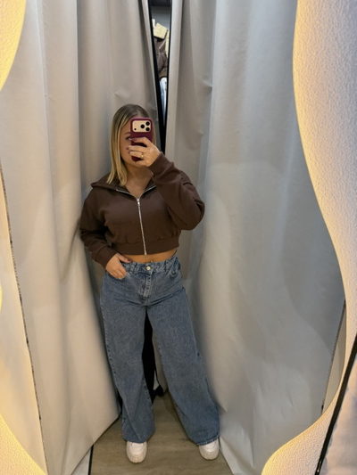 Wide leg Alexa