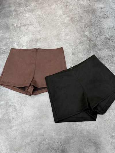 Short gamuza 