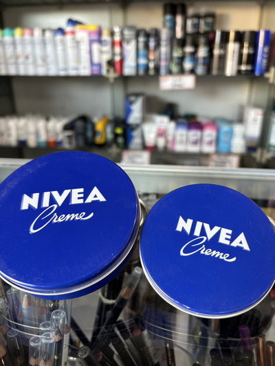 Crema Nivea Lata