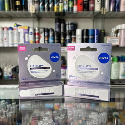 Bálsamo Lip Glow Nivea