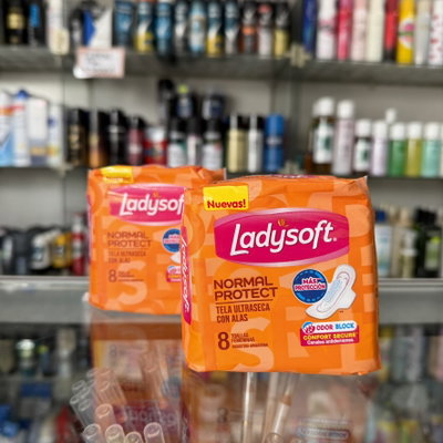 Toalla femenina ultraseca Ladysoft x8u
