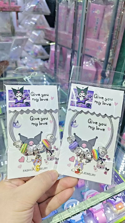 Pulsera Pandora Kuromi x12