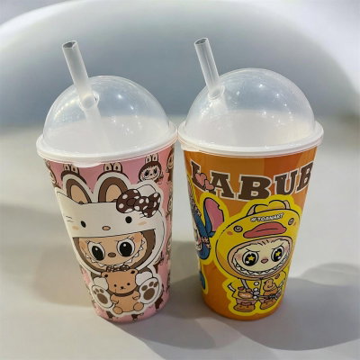 Vaso con Domo de Labubu