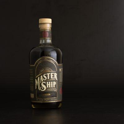 CAJA MASTERSHIP LICOR DE HIERBAS 