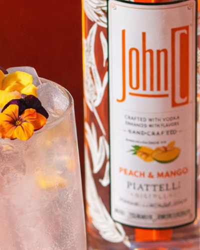 CAJA BODEGA PIATTELLI - VODKA JHON C MANGO & DURAZNO