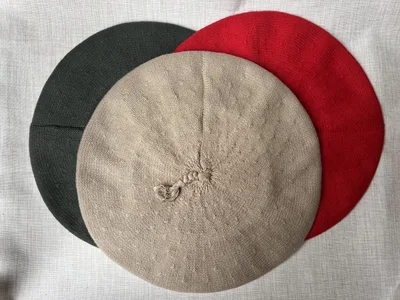 Boinas de hilo, vuelo de 28 cm
