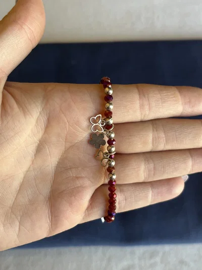 Pulsera elástica, con cristales y dijes