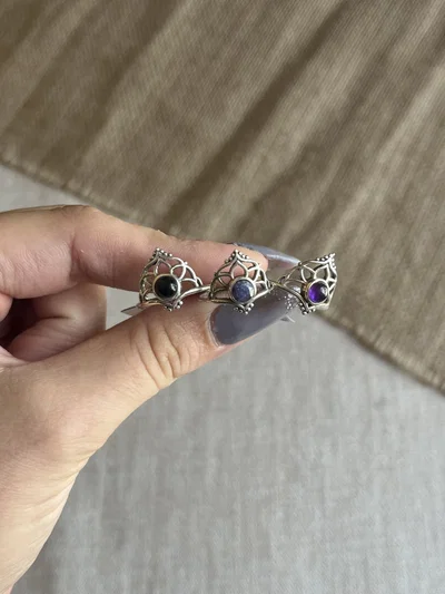 Anillos finitos Reina