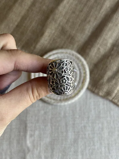 Anillo flores Bali