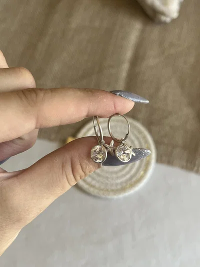 Aros argollitas con cúbic colgante