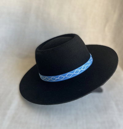 Sombrero de paño, estilo sureño