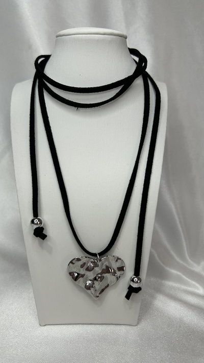 Choker Corazon - Gamuza