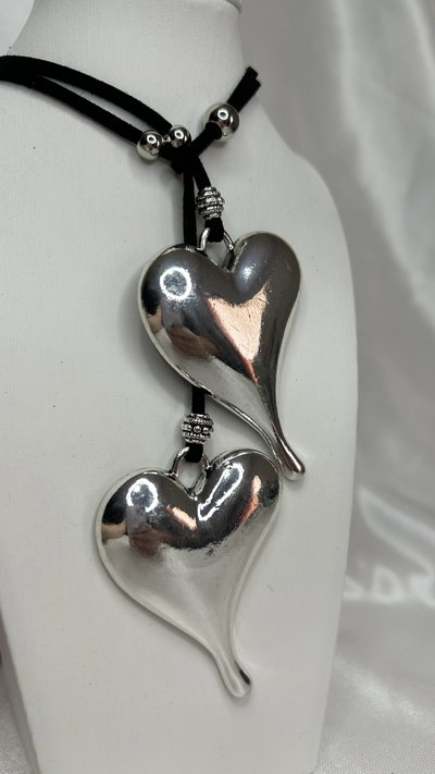 Choker Doble Corazón - Gamuza