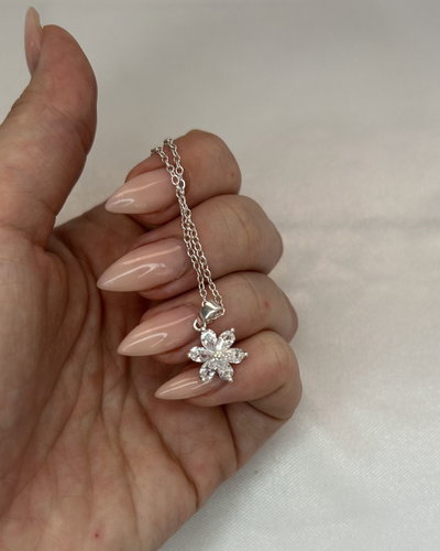Collar Flor Shine - Acero Blanco 