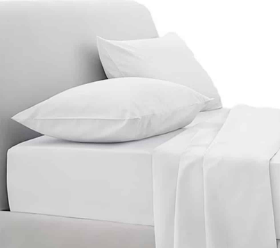 JUEGO DE SÁBANAS BLANCAS – LÍNEA HOTEL – 