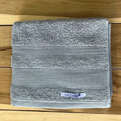 TOALLA PARA ROSTRO ARCOIRIS 500GRS LISO